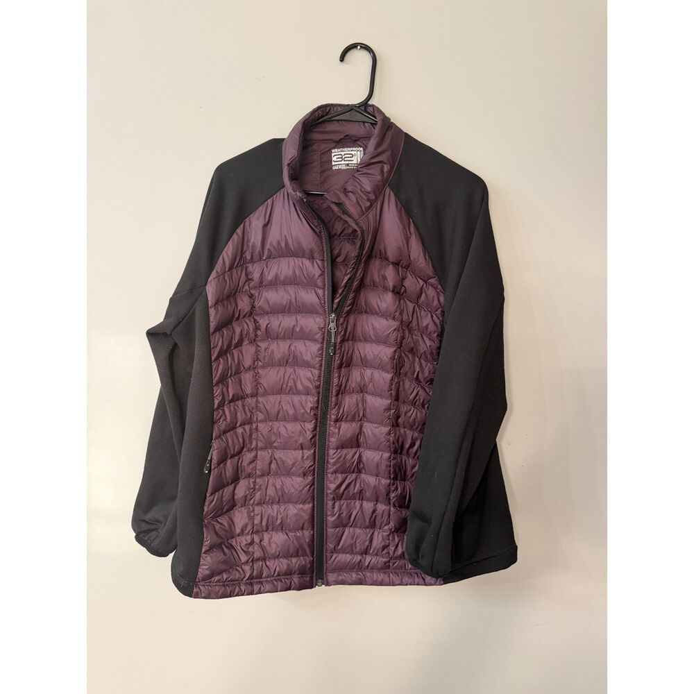 Women's Weatherproof 32 degrees Quilted Coat. Purple/Black. Size XXL.